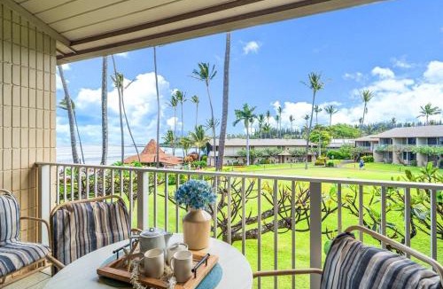 Napili House | Napili Shores H262 · NS H262 BeachFront Condo Ocean Views Pool H