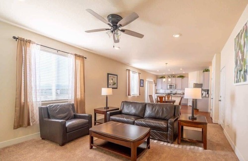 Elbert House | Newly Built 4BR Spacious Retreat in Peyton