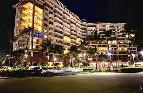 Kaanapali Villa | Ocean Front Sunset & Whale-Watching Views at Hyatt Vacation Club