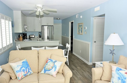 Crescent Beach Condo | Ocean Front with Incredible Views -wifi, pool, corner unit, in-unit washer/dryer