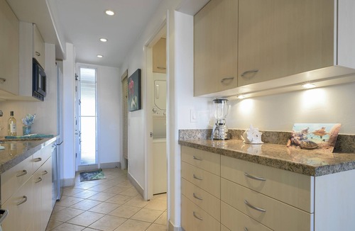 Kaanapali Condo | OCEAN VIEW, LUXURY TOP FLOOR K206