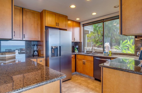 Napili Condo | Oceanfront Luxury Villa | Sweeping 180° Views - Walk to Beach