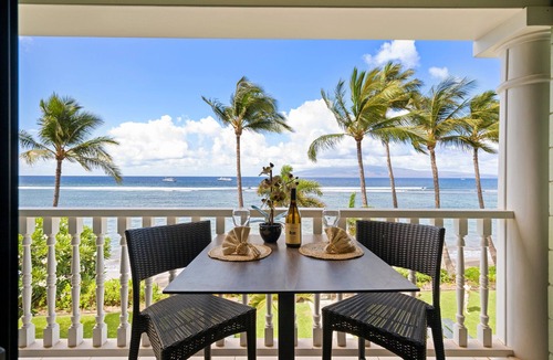 Lahaina Apartment | Oceanfront Paradise! Stunning Views from Lahaina Shores 313
