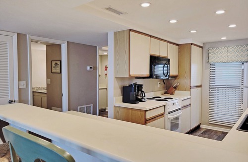 Litchfield by the Sea Condo | Oceanfront Townhouse-Style Condo, 2 Balconies with Ocean/Beach Views, Pool