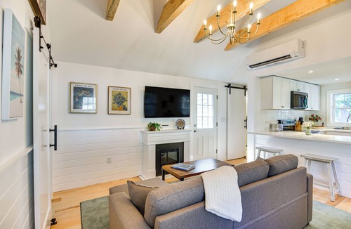 Osterville House | Osterville Gem Steps to Main St! Relax fireside