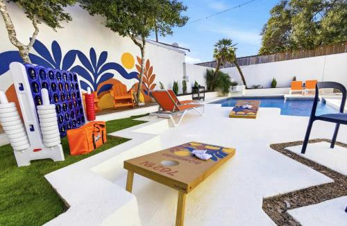 Medical Center District House | Outdoor Oasis - Poolside Movie Nights - Sleeps 16