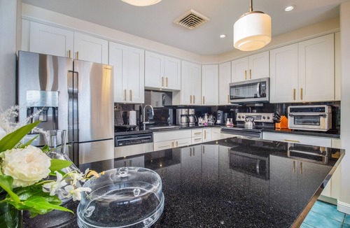 Wailea Villa | PANORAMIC OCEAN FRONT SUNNY SURF E301 AT MAKENA SURF!