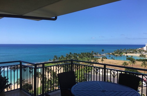 Ko Olina Condo | Penthouse, 11th Floor, Sunset Side, Beach Tower, Panoramic Ocean View