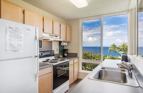 Princeville Condo | Perfect Island Getaway With Ocean Views at Cliffs 6201