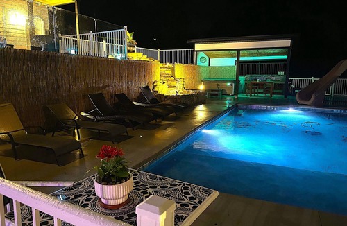 Indian Point Villa | Poolside Villa | Game Room | Near SDC | Sleeps 7