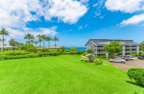 Princeville Condo | Private Island Retreat At The Cliffs 4202!