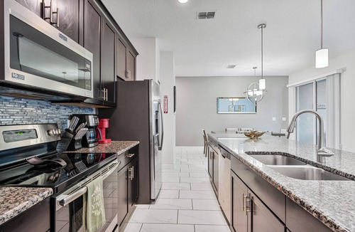 Davenport House | Private Pool-Upgraded Interior-Poolside Bar
