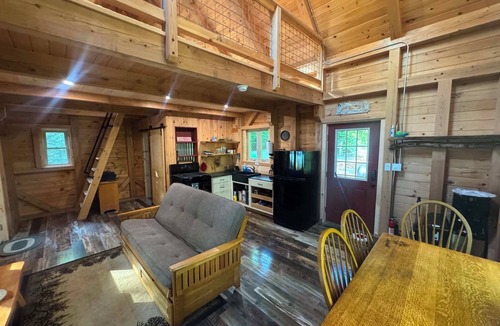 Lincoln Cabin | Private waterfront cabin with 4 acres on Egg Pond - Lincoln