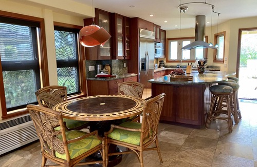 Historic Lahaina Front Street House | Puamana Ocean Front Tropical Paradise 226-1