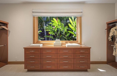 Kaupulehu House | Puka Pa 4 – Modern & Luxurious | Onsite Staff & Daily Housekeeping