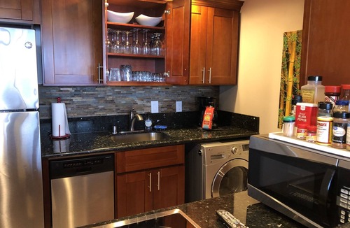 Maalaea Condo | Relaxing Ocean Front Views on Maui! Island Sands Condominium