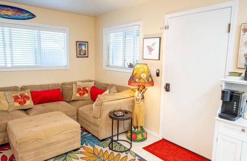 Hilo Apartment | Rivendell Oasis-Peaceful garden setting with private hot tub close to waterfalls