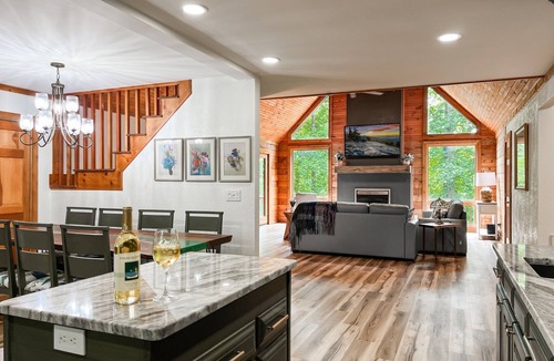 Mount Airy Cabin | Riverfront Log Cabin: Pool, Hot Tub, Disc Golf, Fire Pit, Adventure Tower
