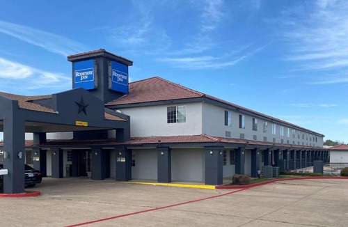 Stephenville Hotel | Rodeway Inn Stephenville