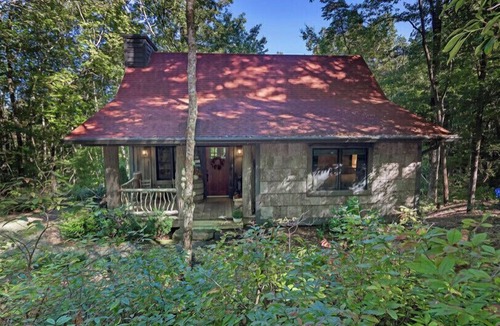 Brevard Cabin | Rustic Mountain Cabin
