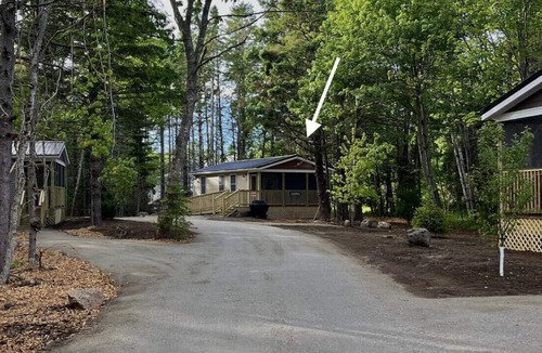 Town Hill Cottage | Saddleback Summerhouse-Serenity! Close to Acadia!
