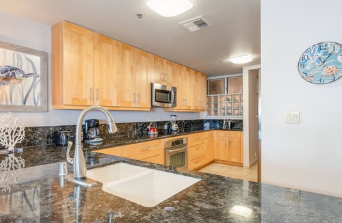 Kahana Condo | Sept Deal @ 395/night-Ocean views,remodeled! SK272 Sullivan