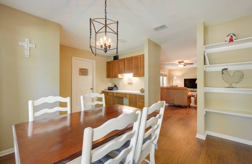 Austin House | Serene Austin Home on 3 Acres: 17 Mi to Downtown