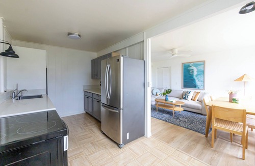 Lanikai House | Serene Lanikai House Near the Beach w/Full Kitchen and Great Outdoor Space