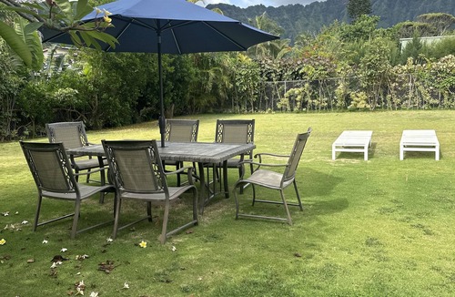 Waimanalo House | Short walk to the best beach around. Peace and tranquility! 30 nights only