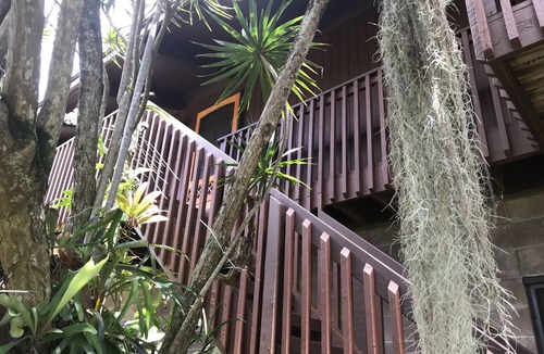 Pupukea House | Smokie Acre Blossoms - North Shore Oahu, Sunset Beach