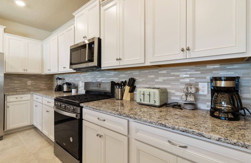 Sunridge Woods House | Solterra Elegantly 5BR4.5BA Villa w/private pool, Near Disney, FREE water park