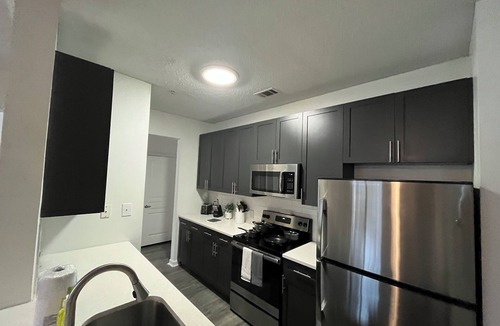 Alpharetta Apartment | Spacious 3-bedroom/3 bath apartment with Attached Garage and 2 Balconies