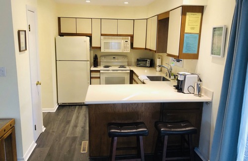 Bethany Beach House | Spacious 3BR End Unit Townhome with Pool, 3 Blocks to Beach