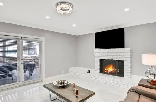 Arlington House | Spacious home with pool, game room, wet bar, grill, & covered patio