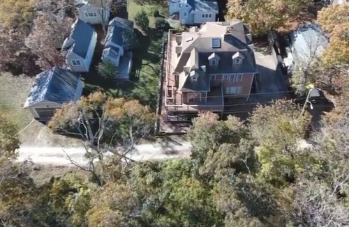 East Chop Apartment | Spacious Second FL 4-Bedroom Rental – Private Entrance & Newly Renovated Deck!