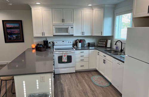 North Logan Apartment | Spacious studio apartment near Utah State University, Logan-Utah
