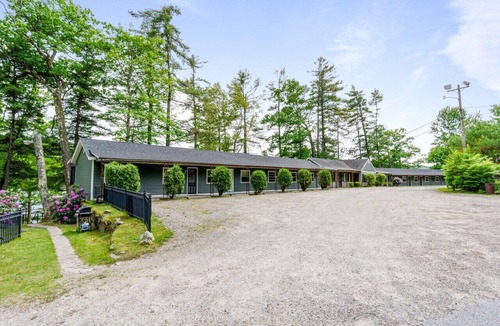 Holderness House | Squam waterfront 2 bed 2bath (Suite 9)