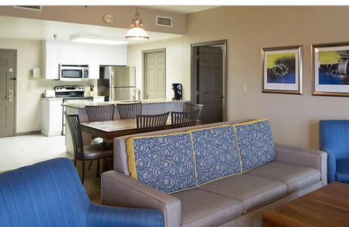 Hershey Villa | Suites at Hershey 2BR/2BA suite w/fireplace, full kitchen, indoor/outdoor pool