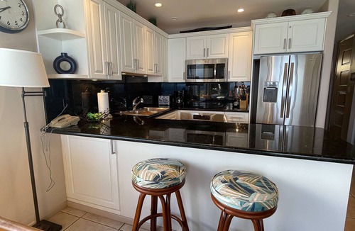 Honokowai Condo | Summer & Fall Deals! As of July 1, NO RESORT FEES! Ocean-front! Amazing views!
