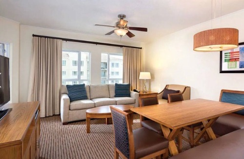 Oceanside Resort | Summer in Oceanside - Aug. 24-30 - 2Bed/2Bath Deluxe Room next to the Beach!