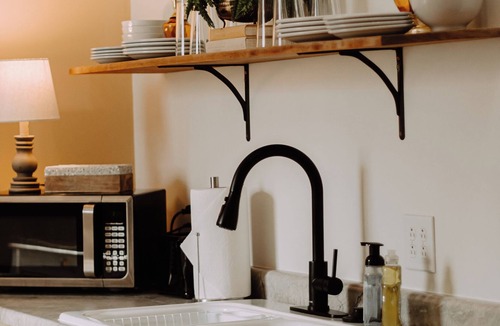 Palmyra House | Sunlit Studio on Historic Main Street