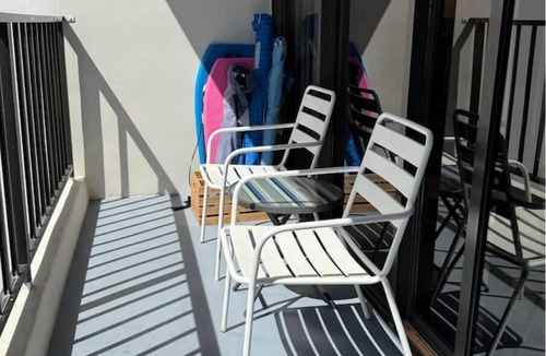 Waikiki Condo | Sunrise view and mountain breeze 1bd apt