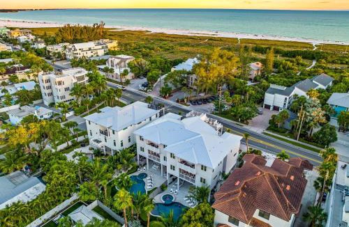 Siesta Key House | The 19th Hole