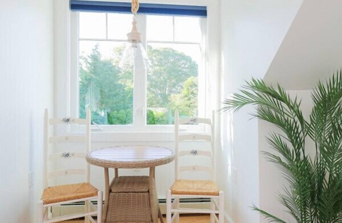 Northwest Harwich Condo | The Captain's Quarters Suite Unit - 10