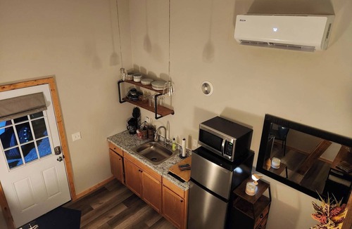 Winnsboro Apartment | The Doohickey Hideaway - Call it whatever - but you’ll call it home!