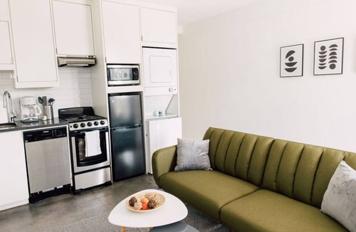 Virginia Highland Apartment | The Ella – Walk to Ponce City Market Atlanta
