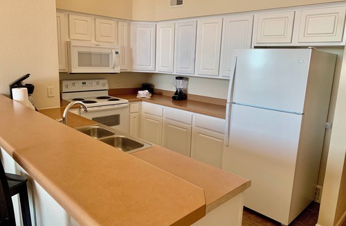 Branson Resort | Three-unit SUPER PACKAGE! Sleeps 12. Three linked living, kitchen, and bedrooms.