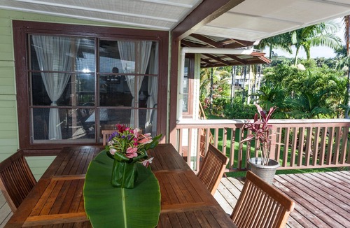 Hilo House | Traditional Hawai'i home near Hilo town - solar powered!