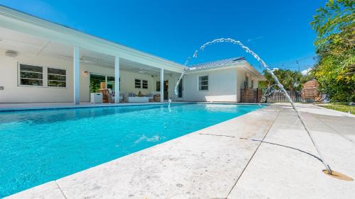 Riverside Villa | Tranquility Villa Heated Pool & Lanai