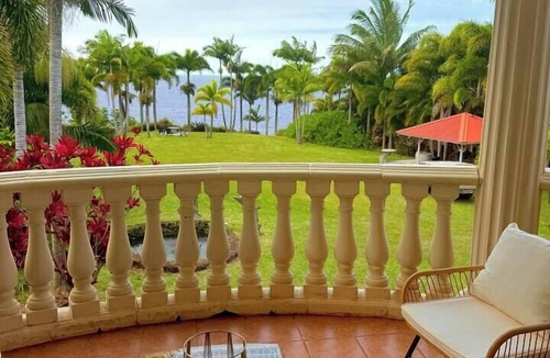 Hakalau Apartment | Tropical 1BR Hideaway w/Balcony near surf Beaches